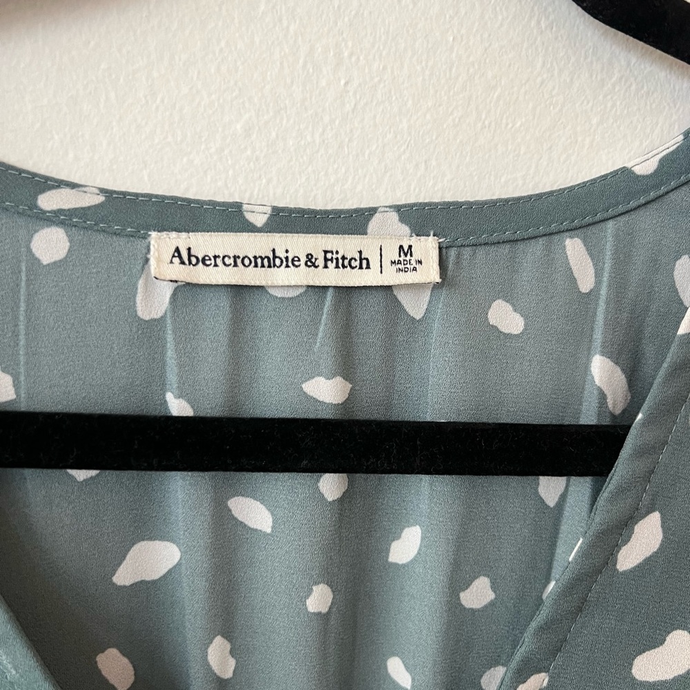 A&F Patterned Blouse - Picture 3 of 4